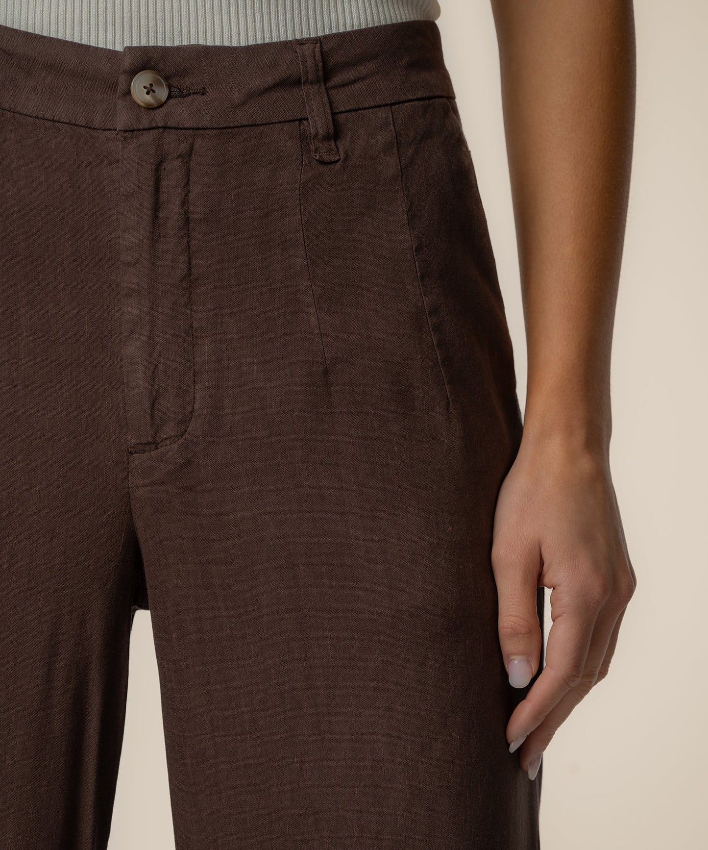Meg Linen High Rise Wide Straight Leg, Petite in Chocolate