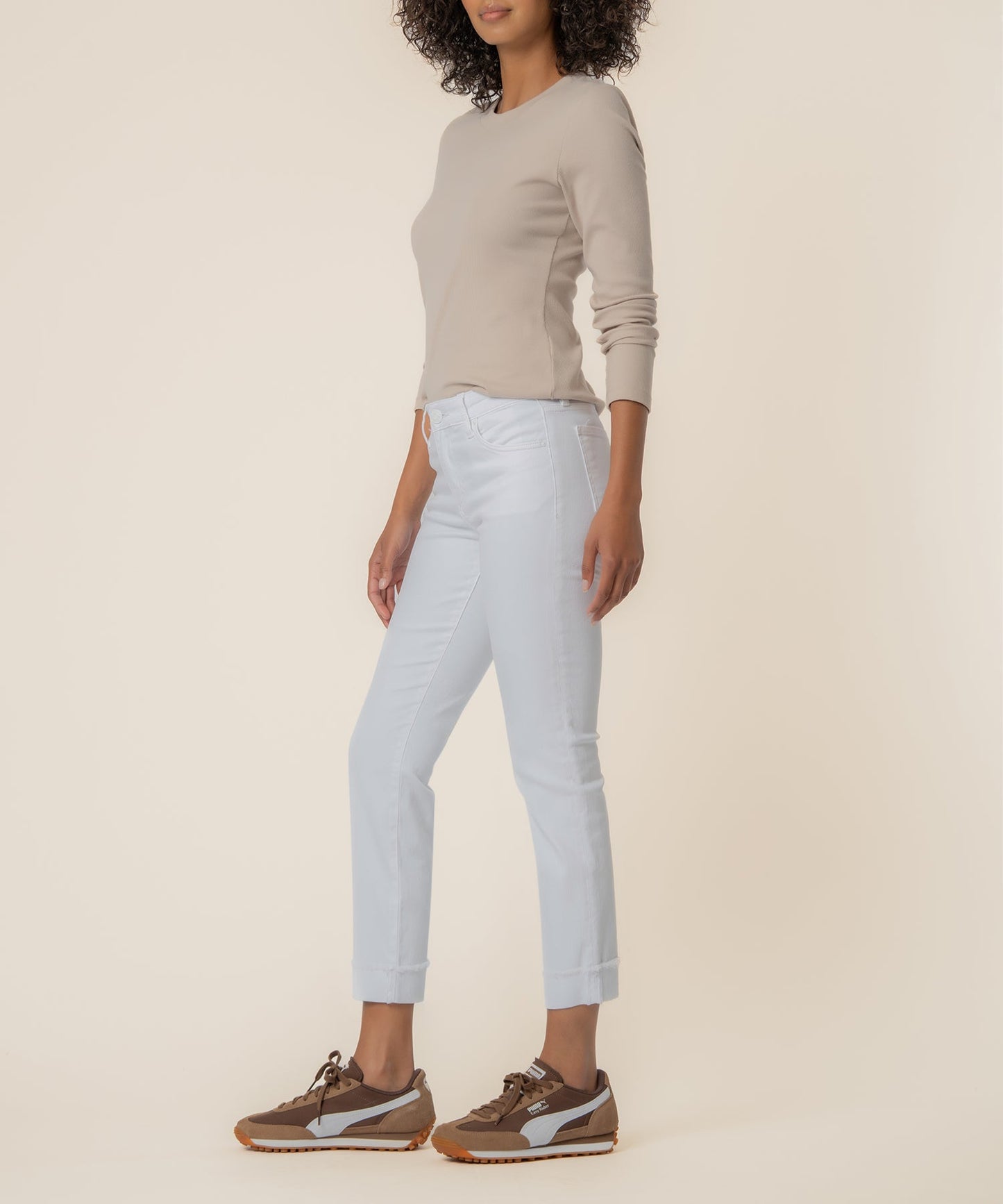 Amy Mid Rise Crop Straight Leg, Petite in Optic White