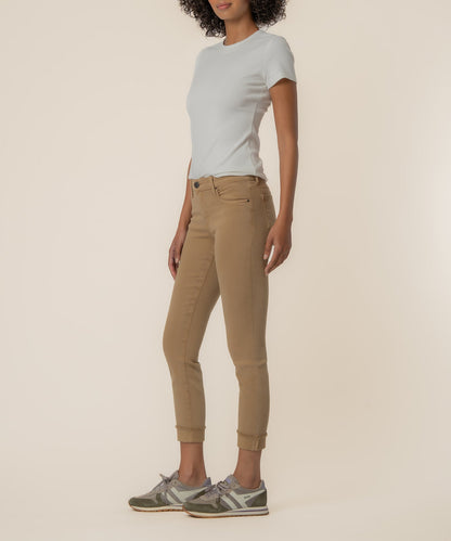 Amy Mid Rise Crop Straight, Petite in Chai