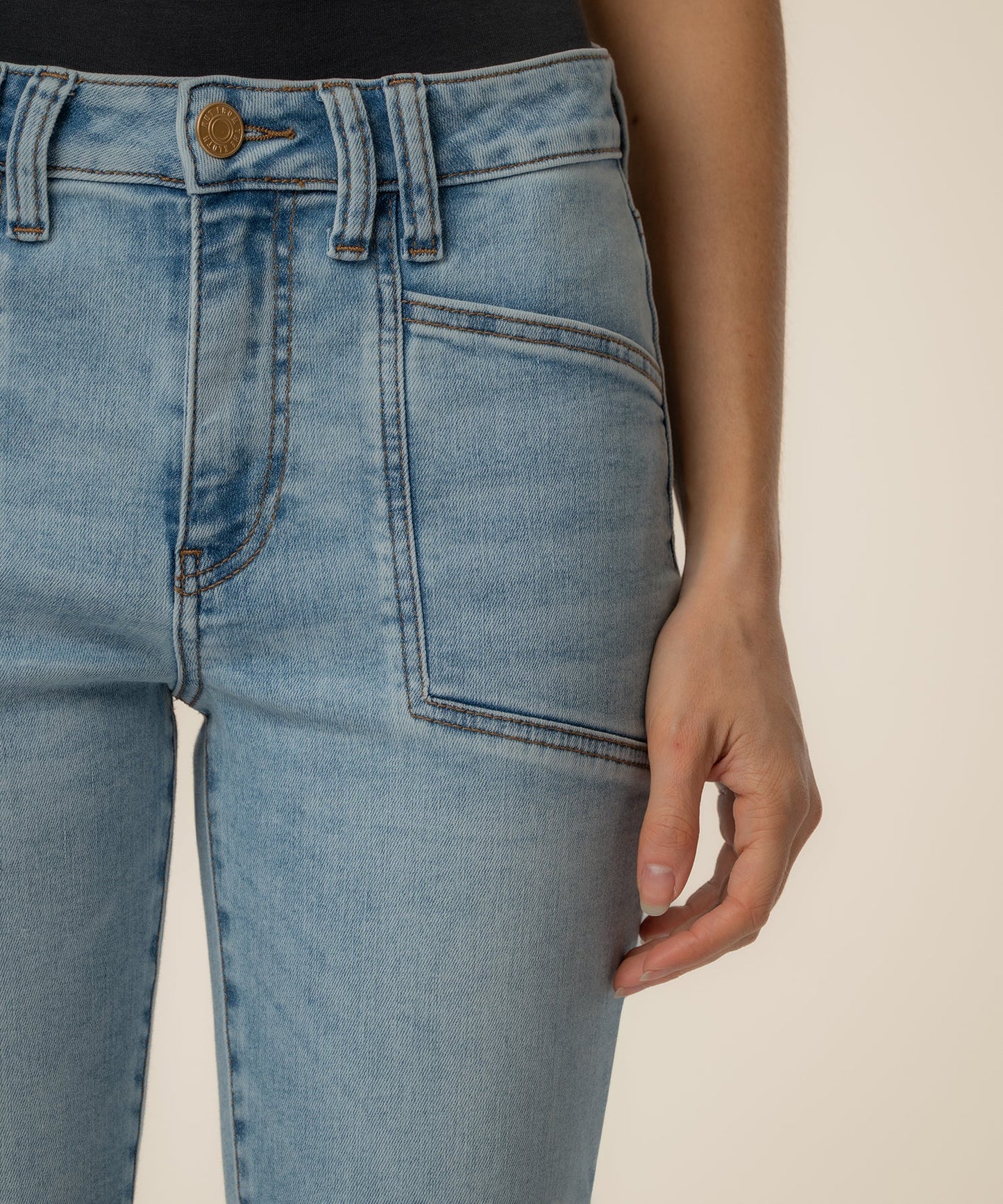 Kelsey High Rise Ankle Flare, Petite in Cure Wash