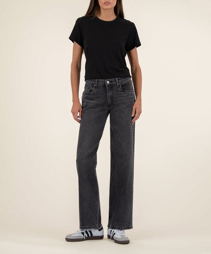 Selena Baggy Low Rise Straight Leg, Petite in Fateful Wash