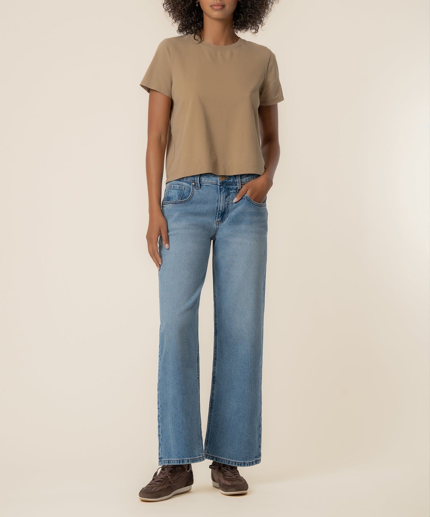 Selena Baggy Low Rise Straight Leg, Petite in Bravery Wash