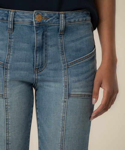 Kelsey High Rise Ankle Flare, Petite in Articulated Wash