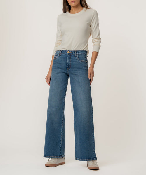 Maya High Rise Wide Leg, Petite in Generous Wash