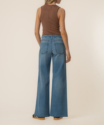 Maya High Rise Wide Leg, Petite in Protect Wash
